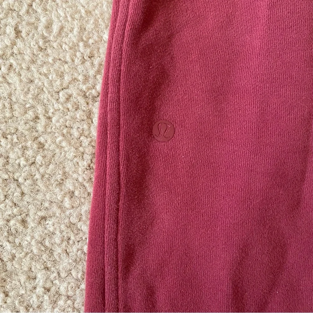 Lululemon Scuba Hi Rise Jogger